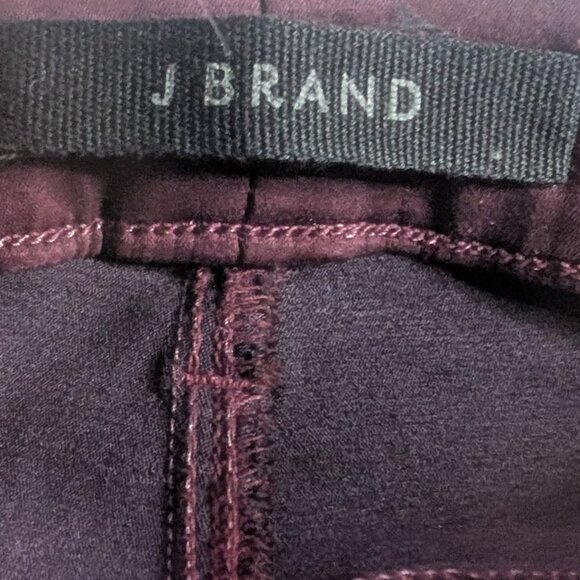 J Brand | Selena Mid-Rise Cropped Bootcut in Stellar Courant - Picture 6 of 16